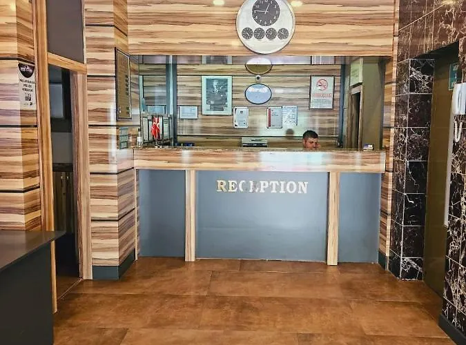 Airport Coast Hotel 3*